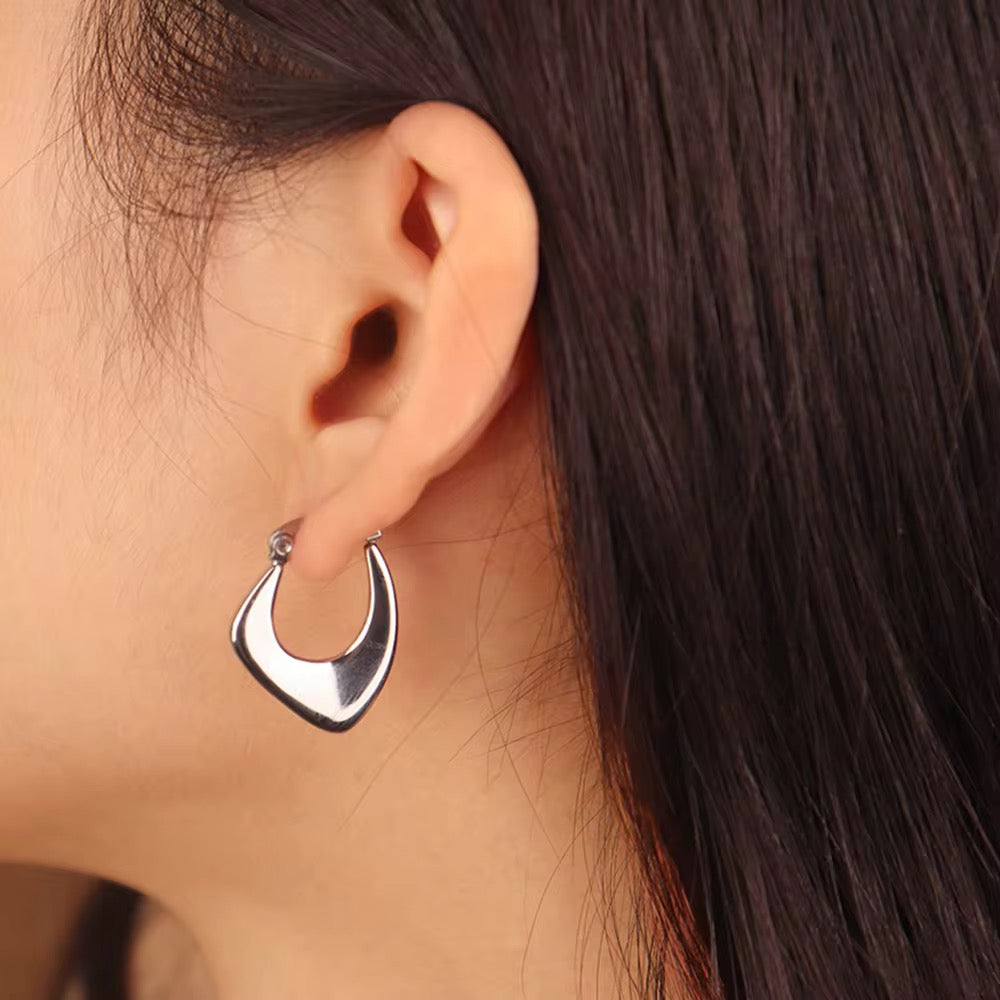 GEOMETRIC HOOP ЭЭМЭГ