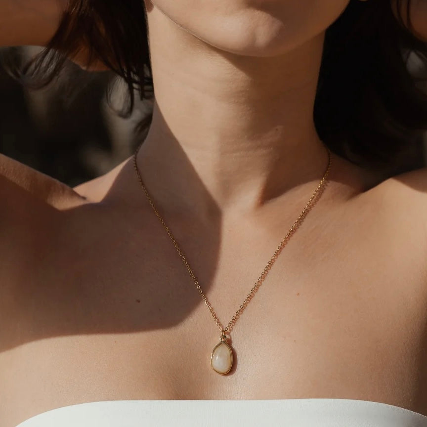 AURA DROP ХҮЗҮҮНИЙ ЗҮҮЛТ